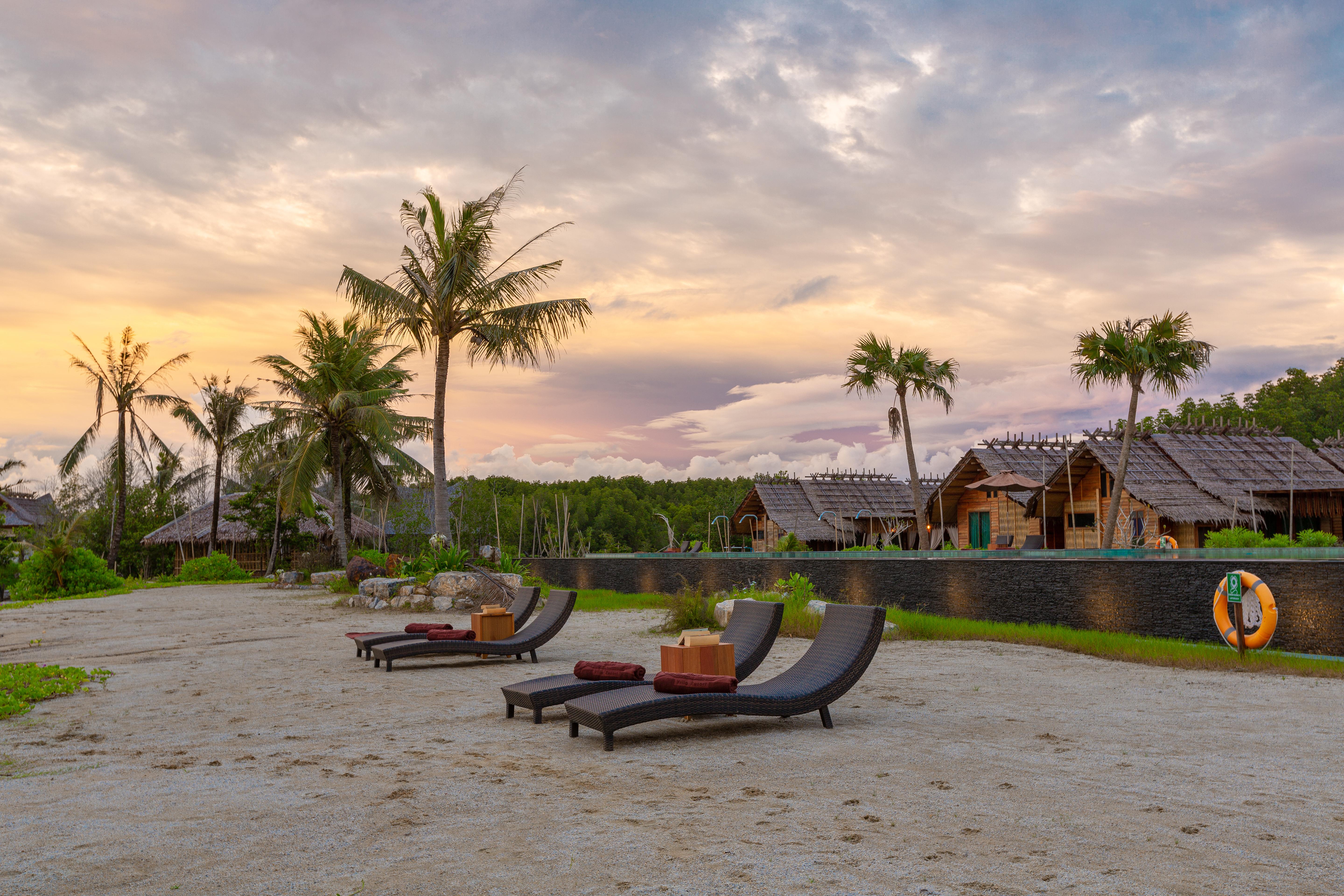 Venice Krabi Villa Resort Exteriör bild