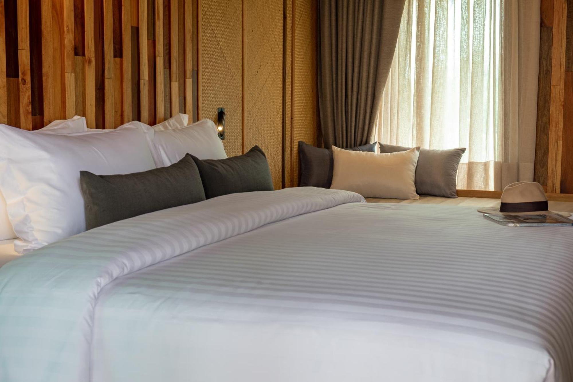 Venice Krabi Villa Resort Exteriör bild